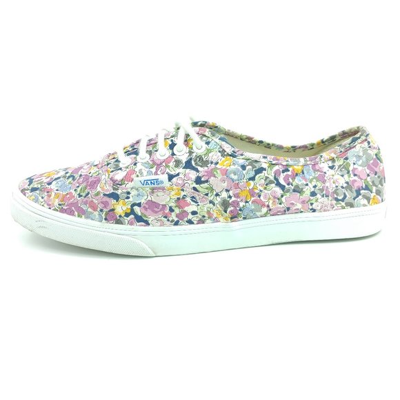 Vans Shoes - Vans Floral Flat Shoes Flowers Womens Size 8